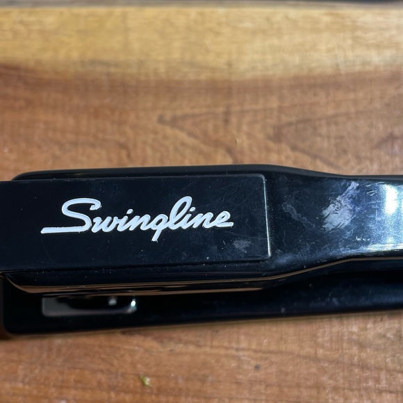 Old School Swingline Black Metal Classic Stapler - - Picture 2 of 3
